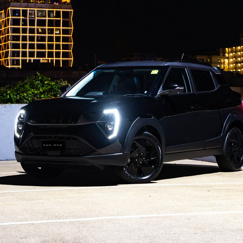 2026 Mahindra Motors XUV 3XO Black Anniversary Edition Front View
